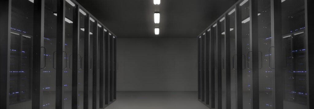 Corredor de servidores em data center